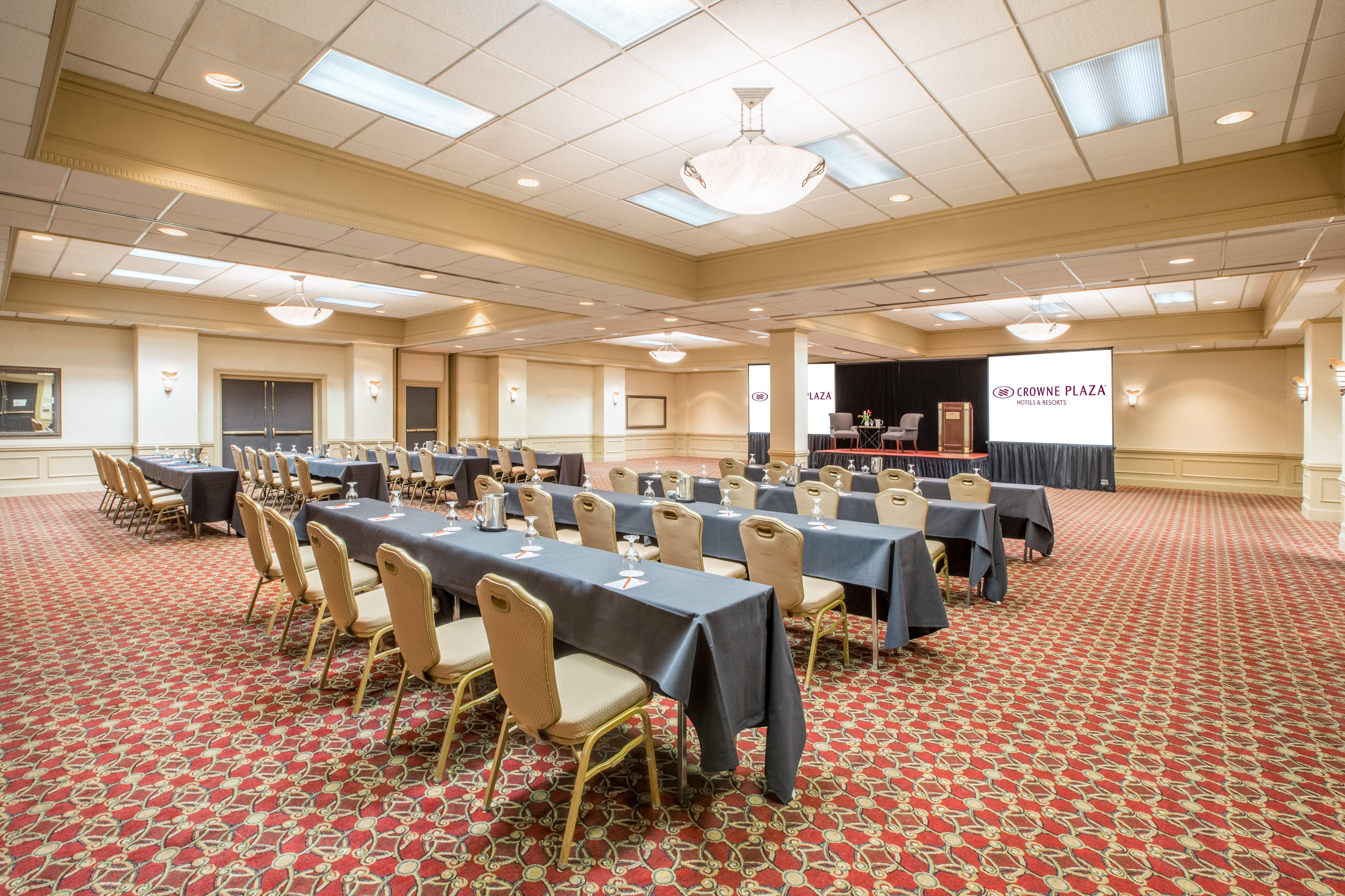 מלון מידלברג הייטס Crowne Plaza Cleveland Airport By Ihg מראה חיצוני תמונה