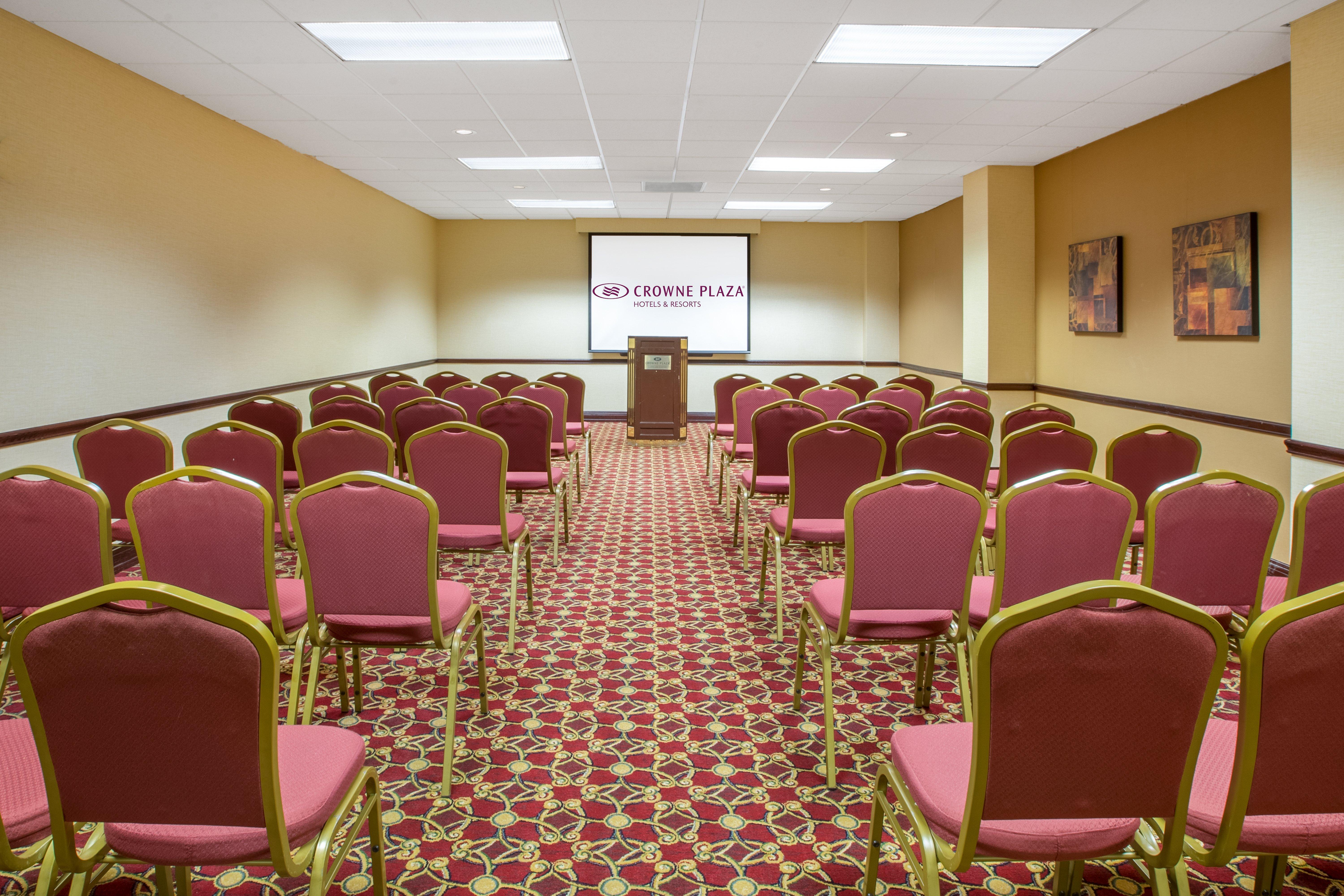 מלון מידלברג הייטס Crowne Plaza Cleveland Airport By Ihg מראה חיצוני תמונה